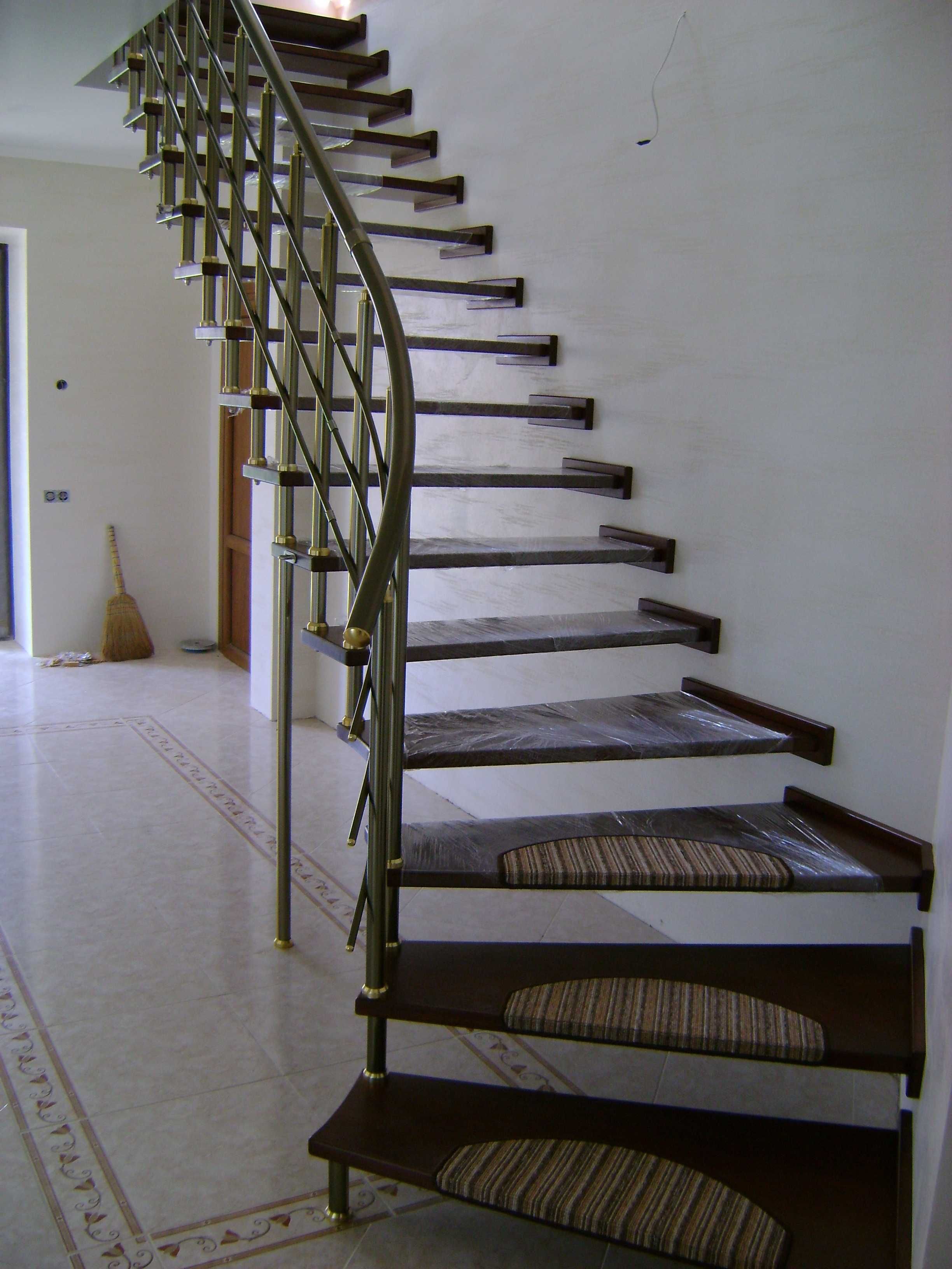 лестницы деревянные на заказ