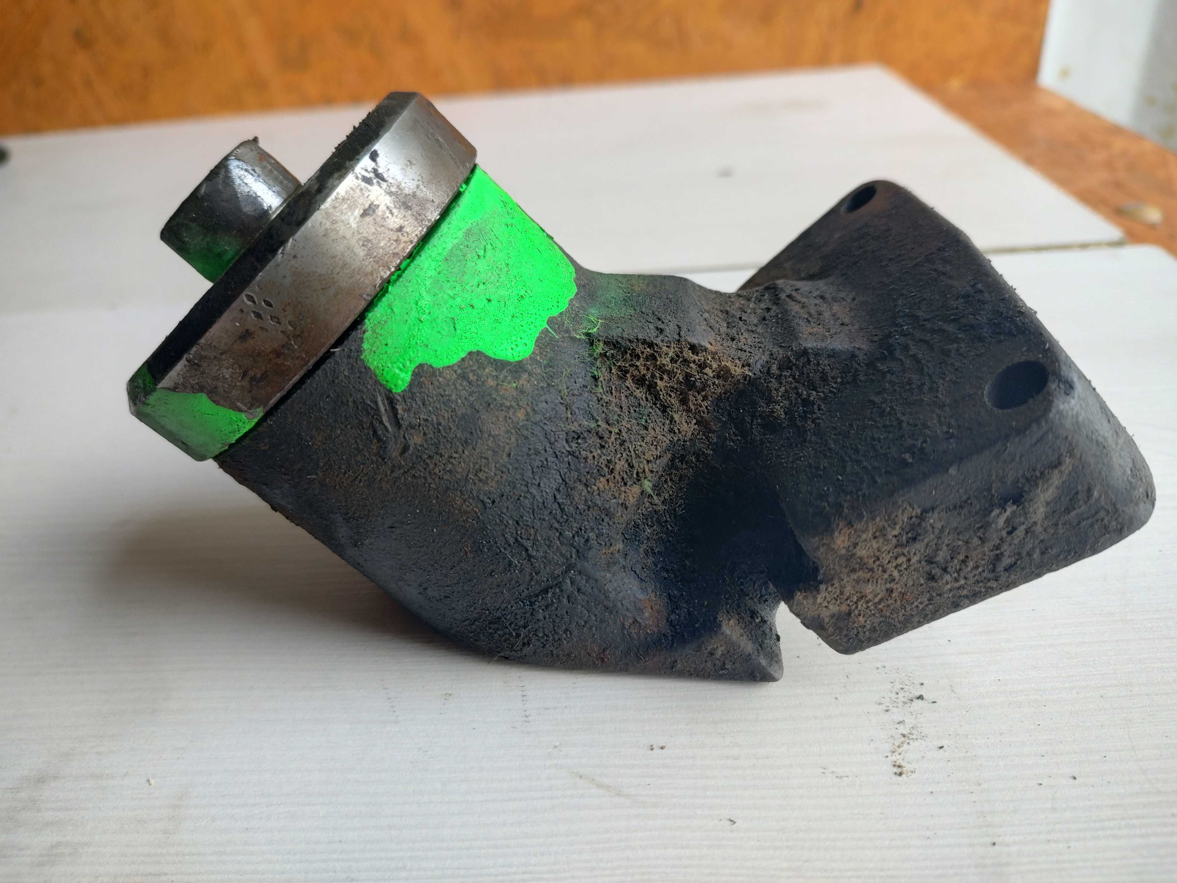 Uchwyt wentylatora CASE 5120, 5130, 5140, 5150