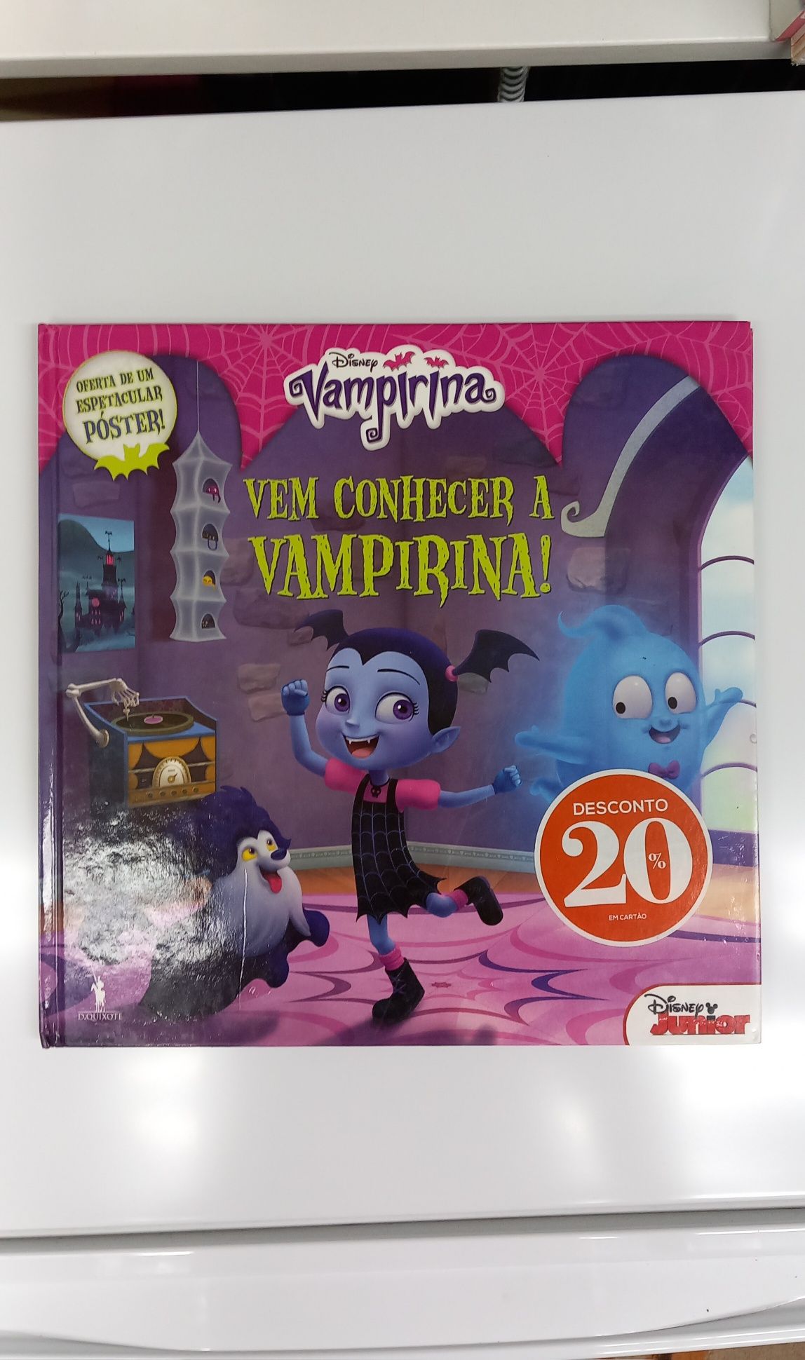 Livro Vampirina da Disney