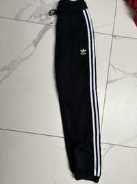 Spodnie dresowe adidas XS 34