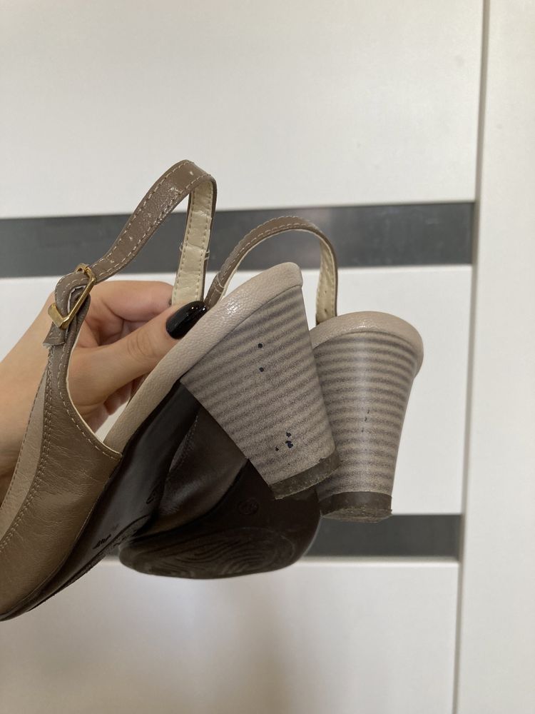 buty na obcasie, wygodne