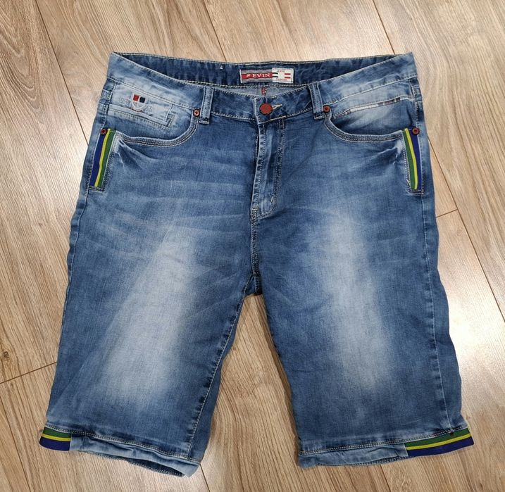 Spodnie męskie jeansowe krótkie 48