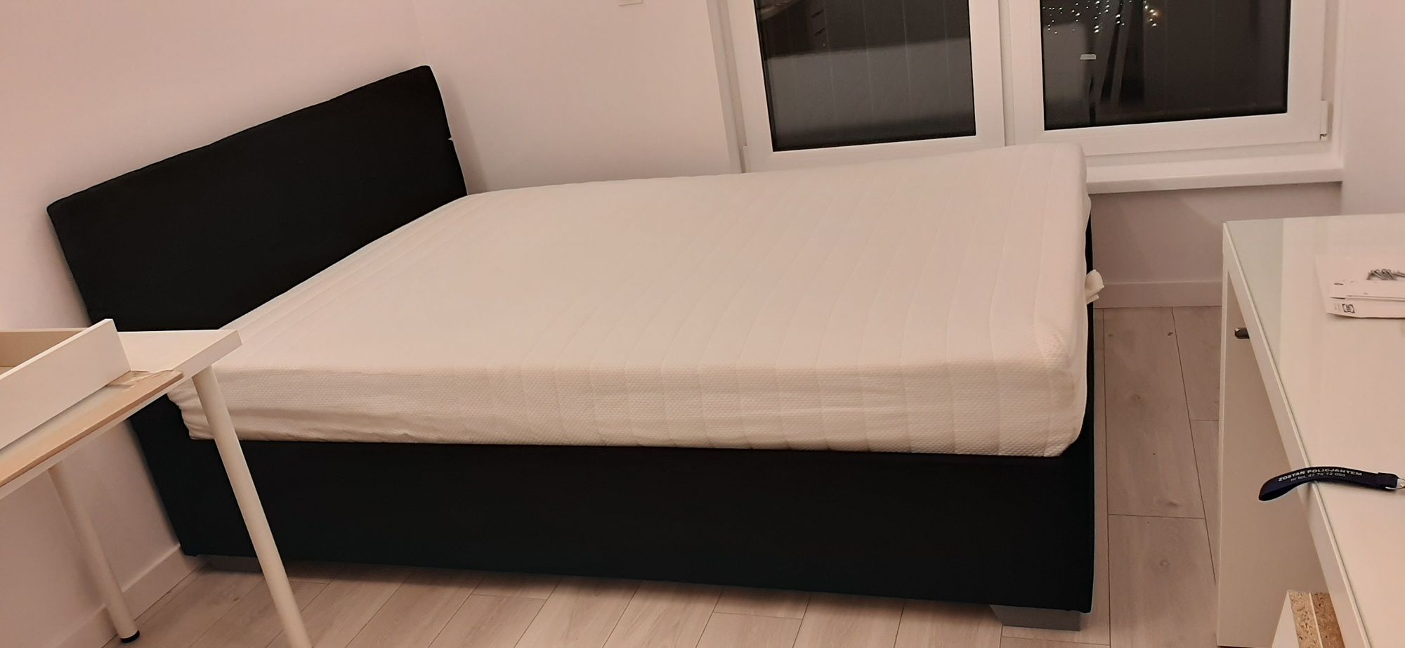 Łóżko do sypialni  140x200