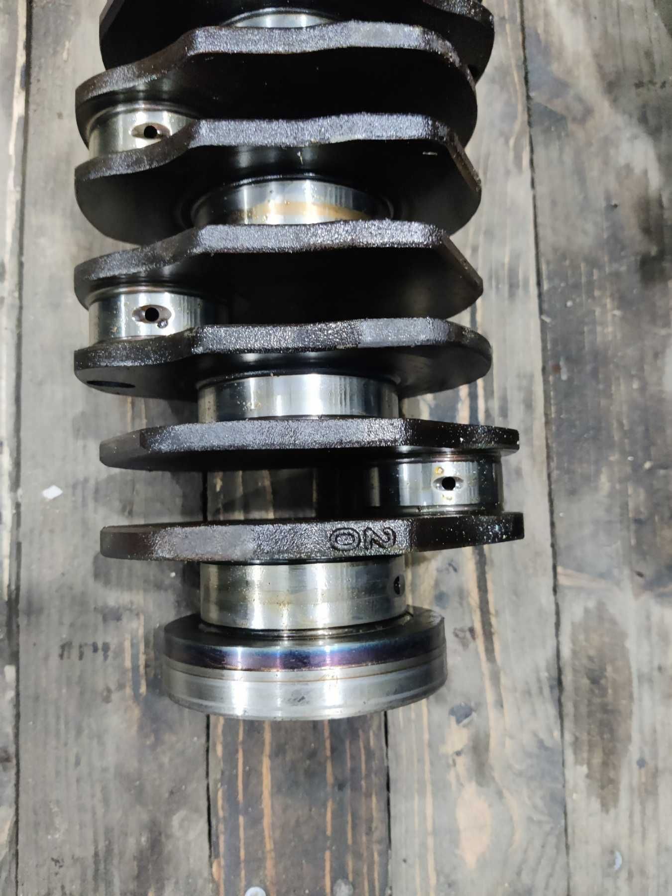 Коленвал двигателя Subaru fb20 forester, impreza