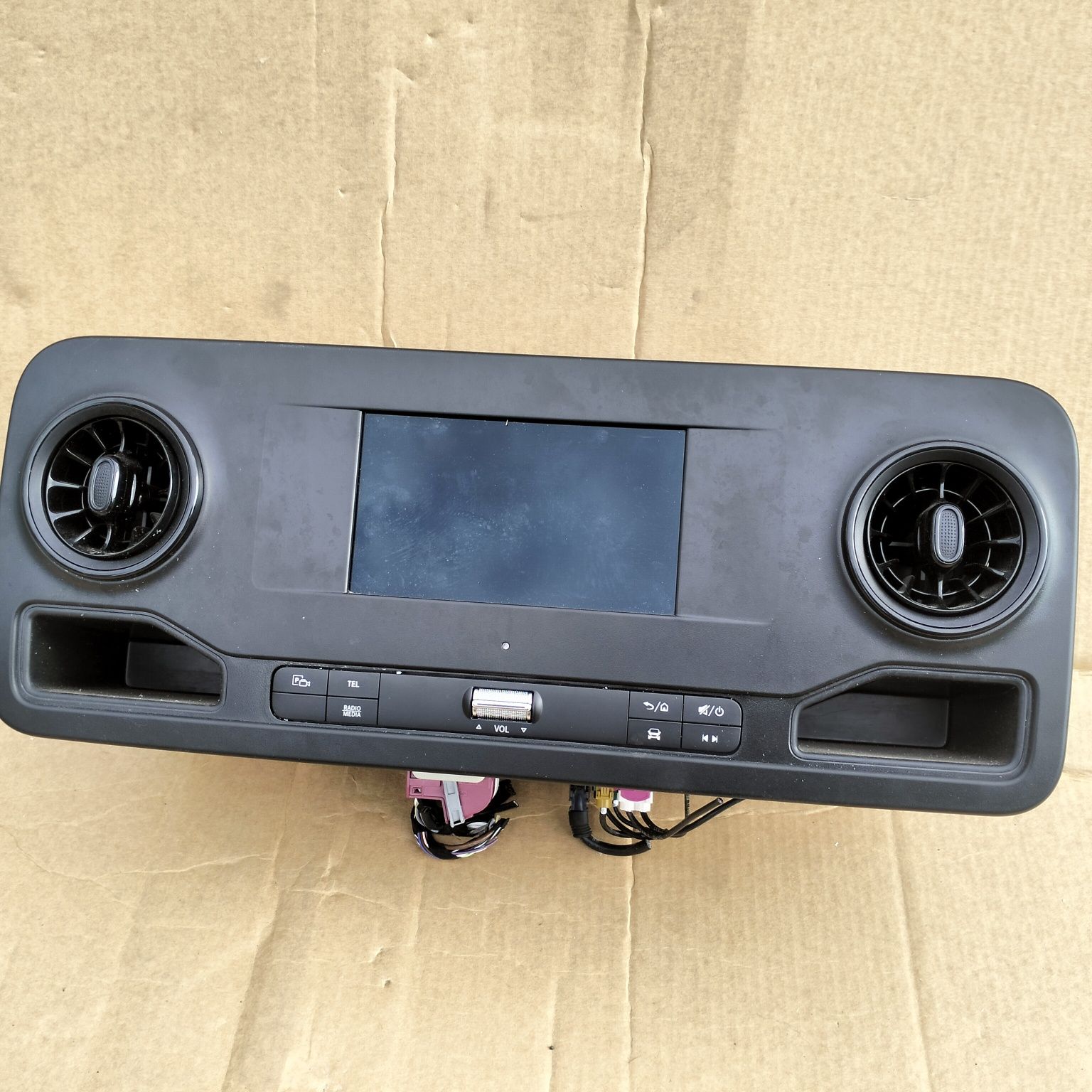 monitor radio nawigacja sprinter w 907 910