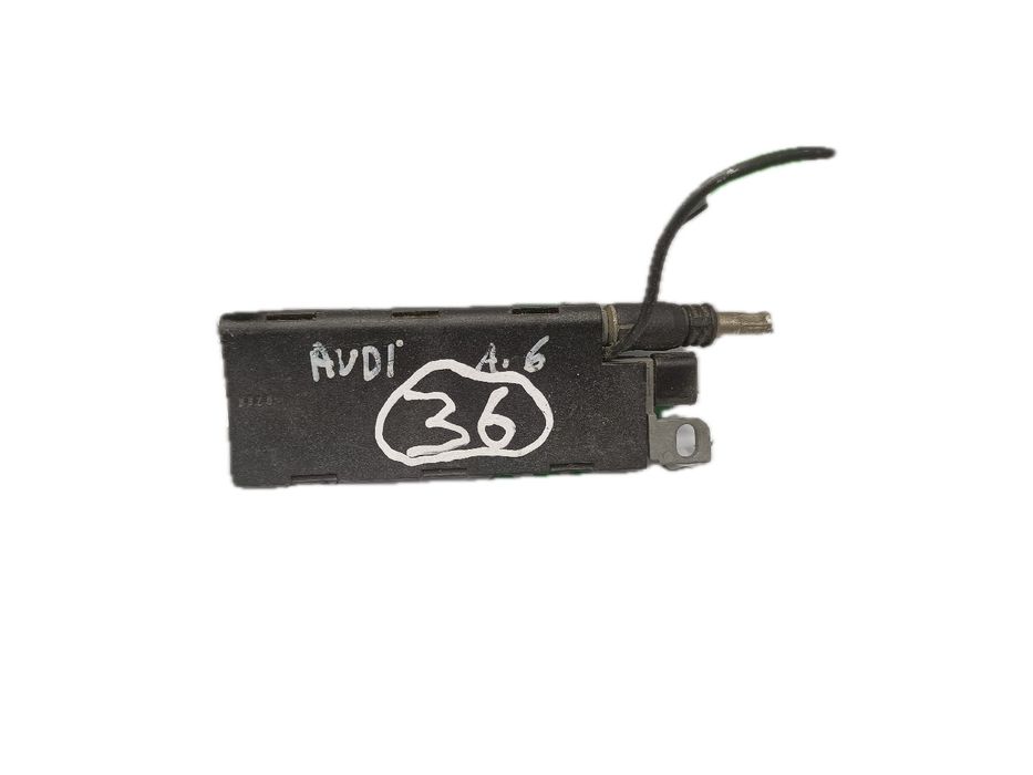 Amplificador de antena AUDI A6 (4B2, C5)