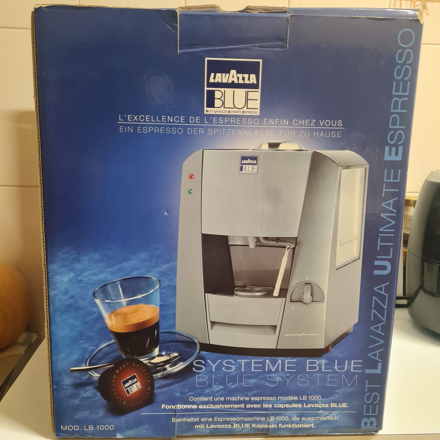 Máquina de café Lavazza Blue nova
