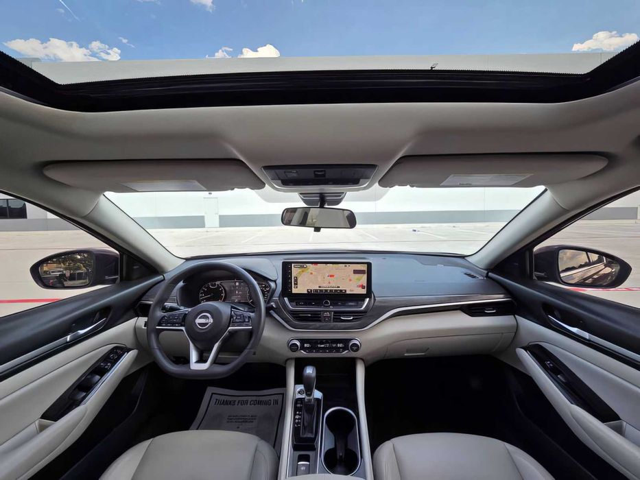 Nissan Altima      2024
