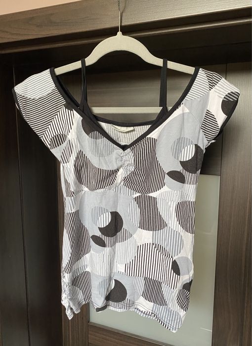 Bluzka wiązana na szyi