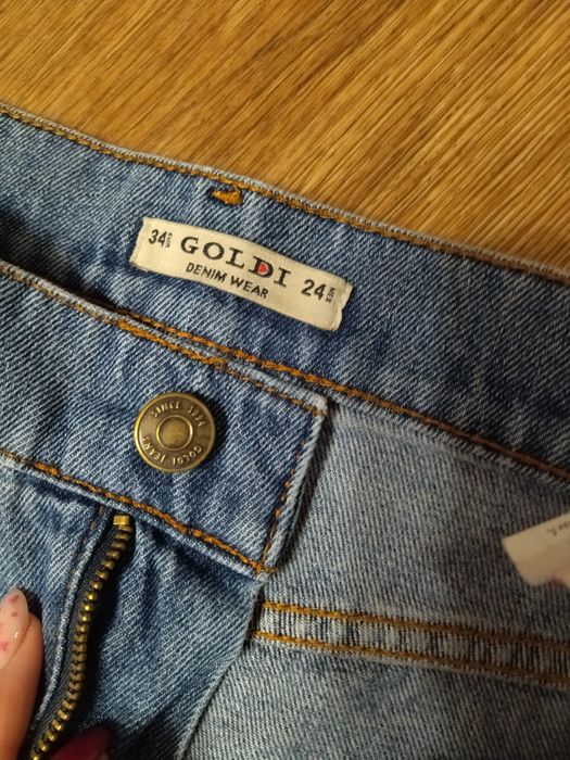 Джинси стильні жіночі