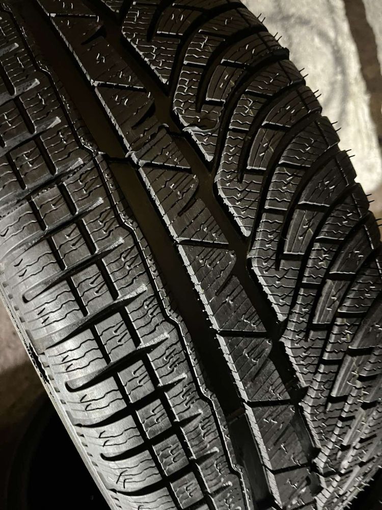 275/40/19+245/45/19 R19 Michelin Pilot Alpin PA4 4шт нові зима