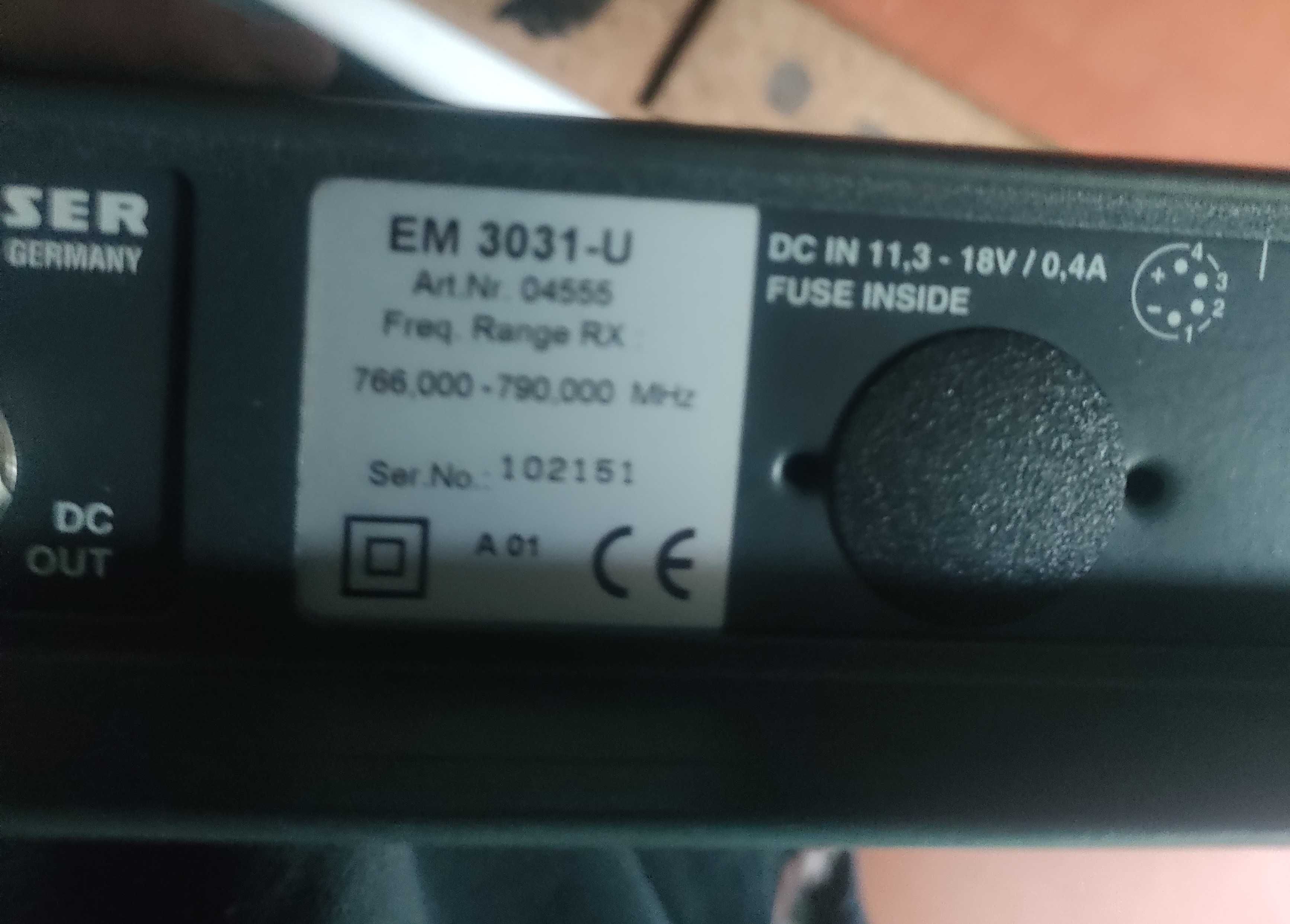 Mikrofon SENNHEISER SKM 3072-UX Nadajnik EM 3031-U Kapsuły ME 3005/ -E