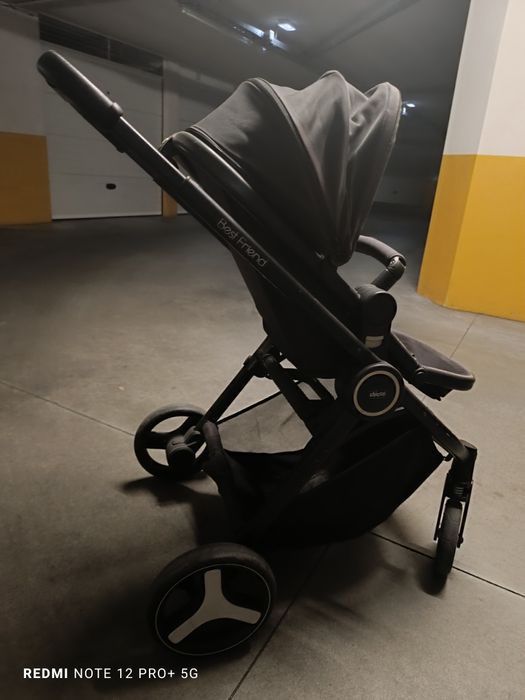 Cadeira de bebê com baby cock