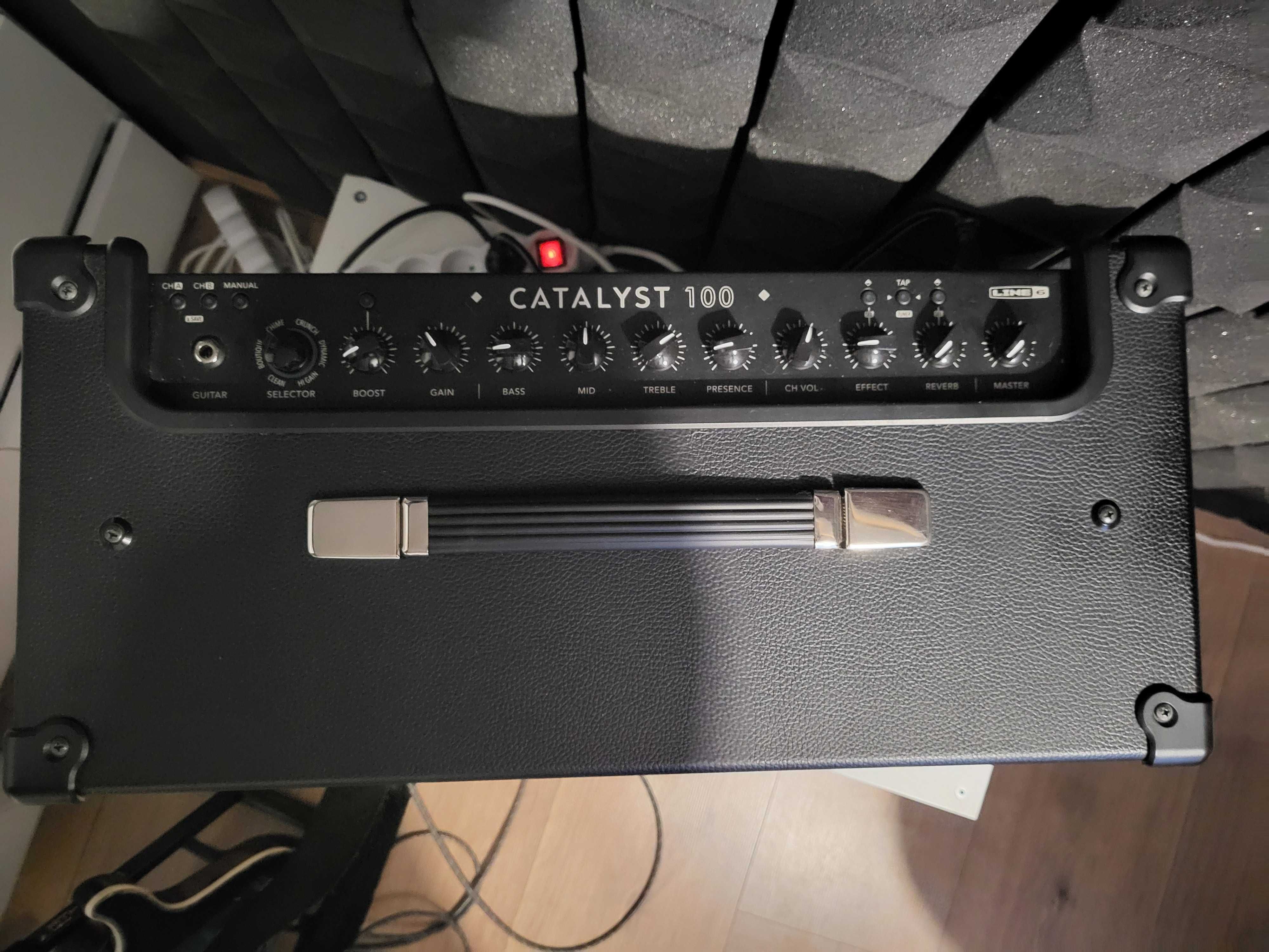Line 6 Catalyst 100 + Footswitch