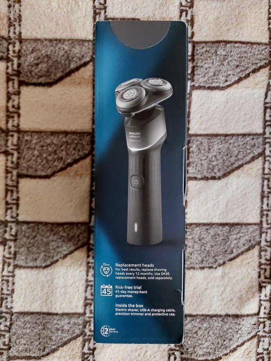 Електрична бритва + тример Philips Norelco Shaver 5000X series. NEW!