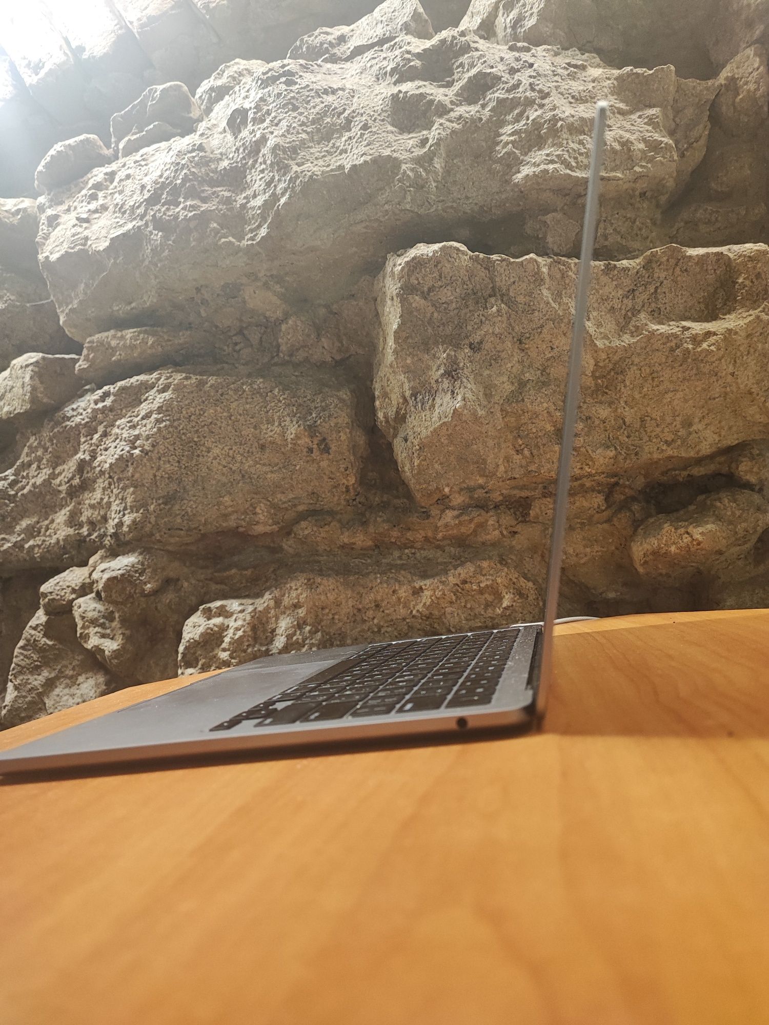 MacBook Air 13 m2 8/512