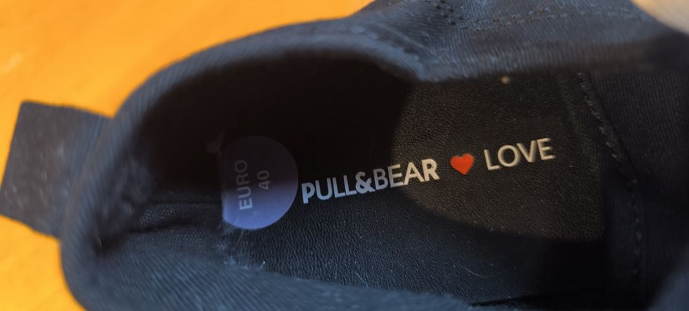 Trampki na grubej podeszwie