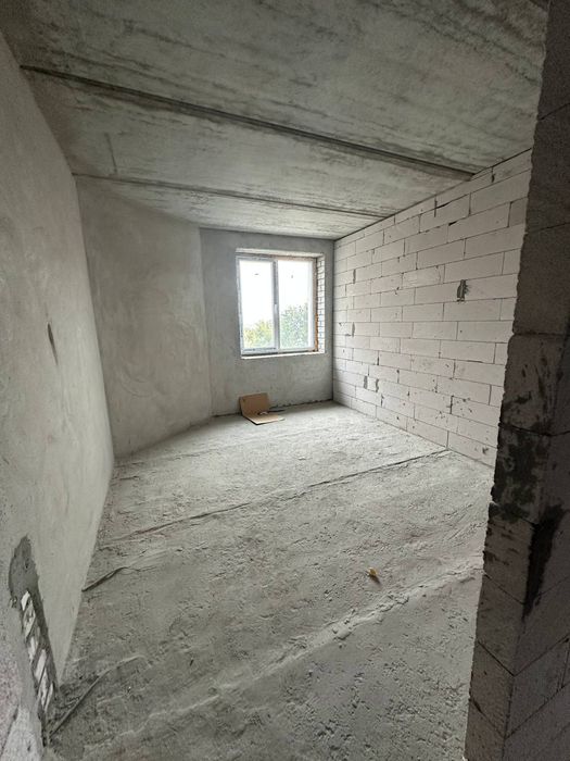 Продам 2х кімнатну  квартиру в новобудові