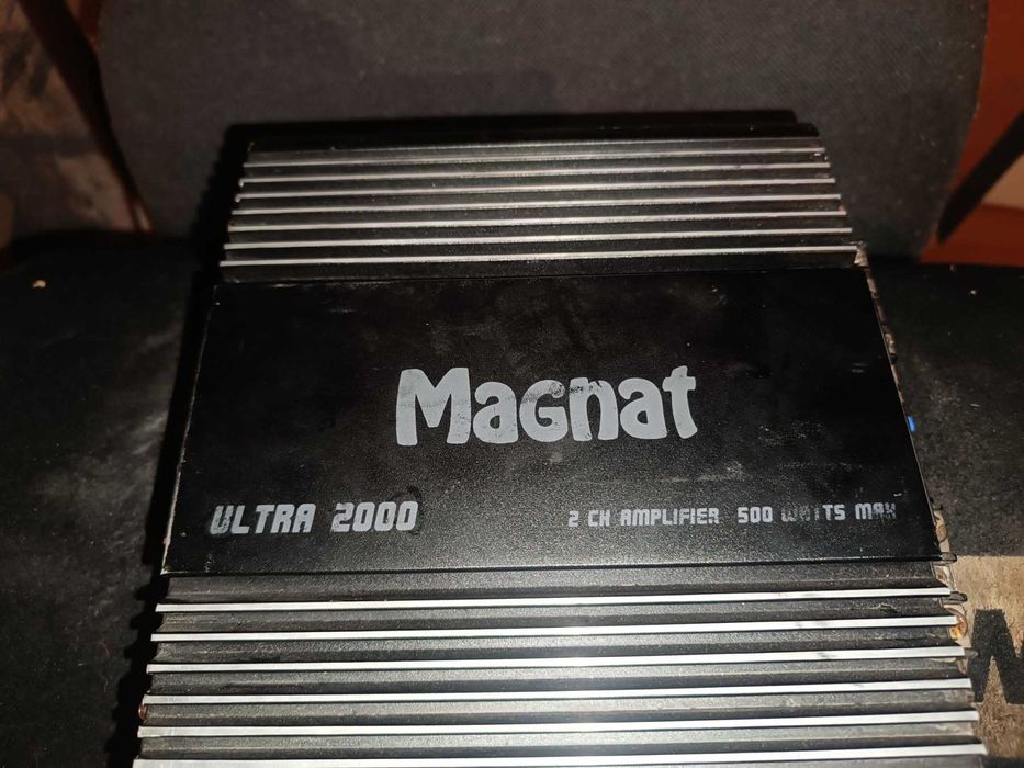 Бу Автосабвуфер та підсилювач Magnat ULTRA 2000