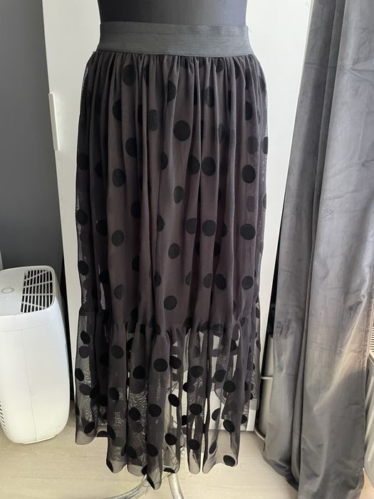 Spodnica czarna tiulowa grochy