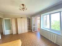 Продаю двокімнатну квартиру по вул.6 Слобідська (л1)