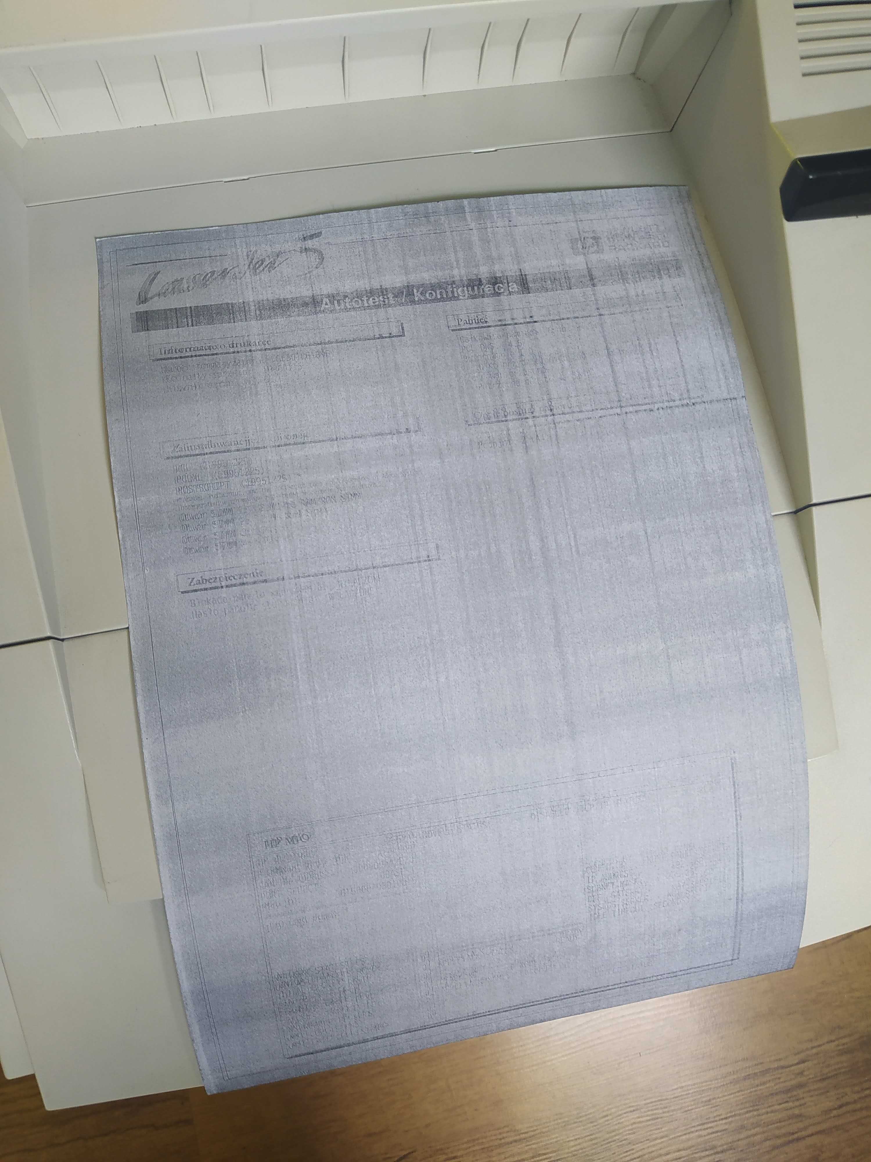 Drukarka HP LaserJet 5M z modułem sieciowym - na części lub do naprawy