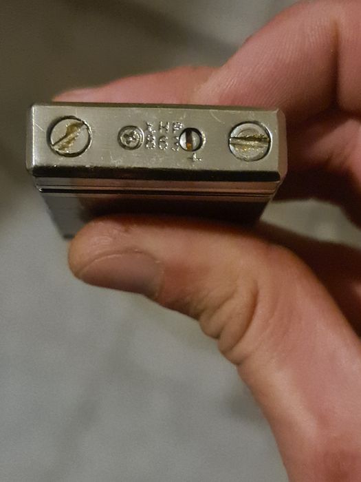 Vendo 3 isqueiros e coisa de Jesus