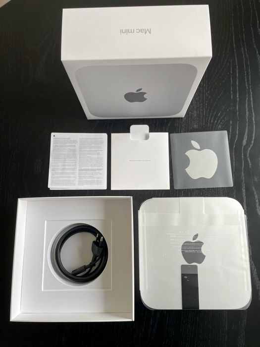 Mac Mini Novo - M2 Pro, 512GB, 32GB Memória
