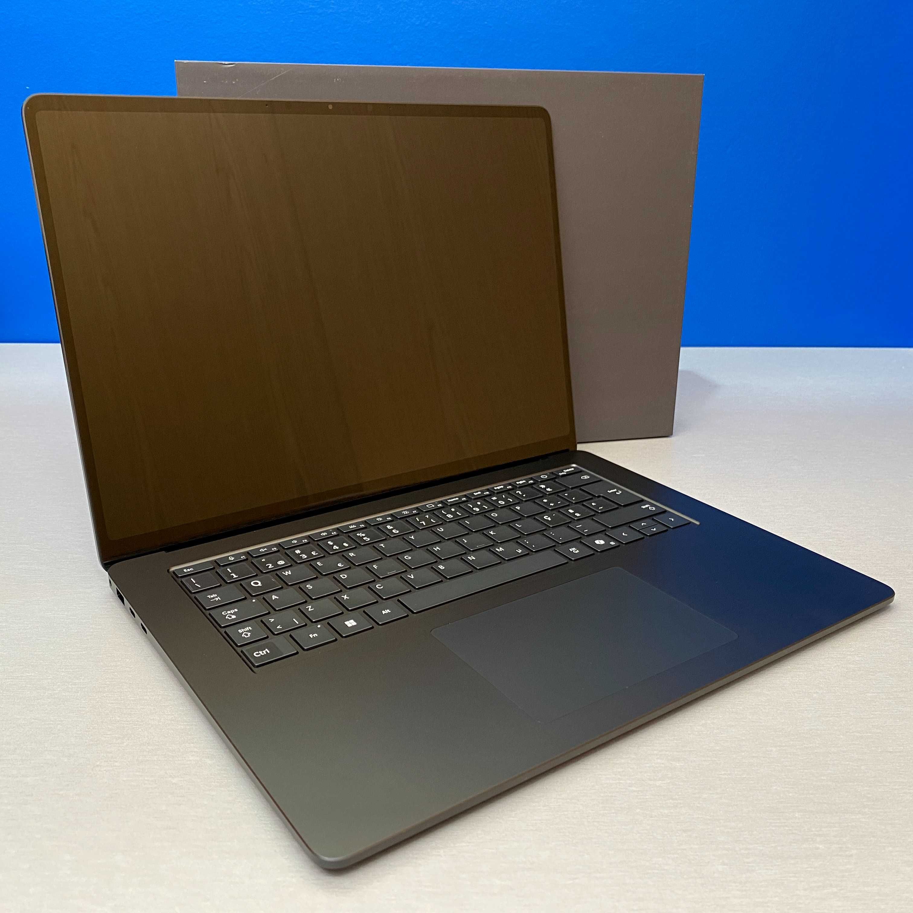Microsoft Surface Laptop 7 - 15" (Snapdragon X Elite/16GB/512GB)