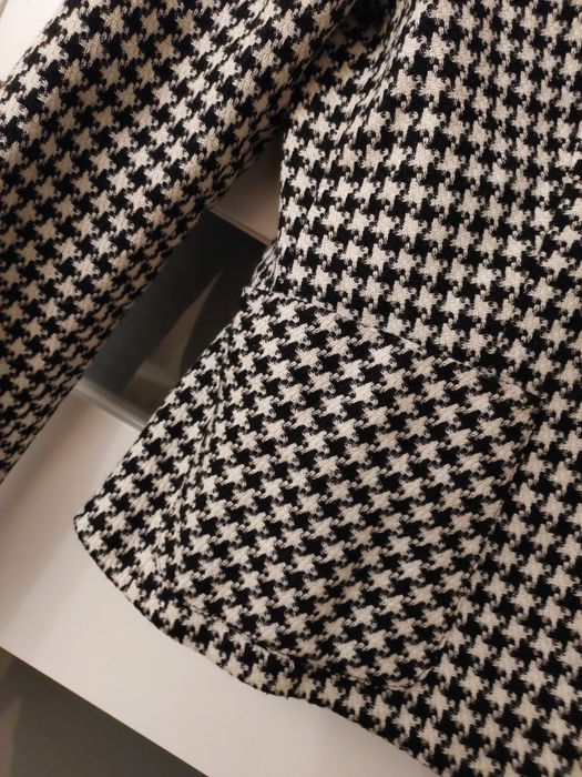 Krótki żakiet w popitkę taliowany - marynarka