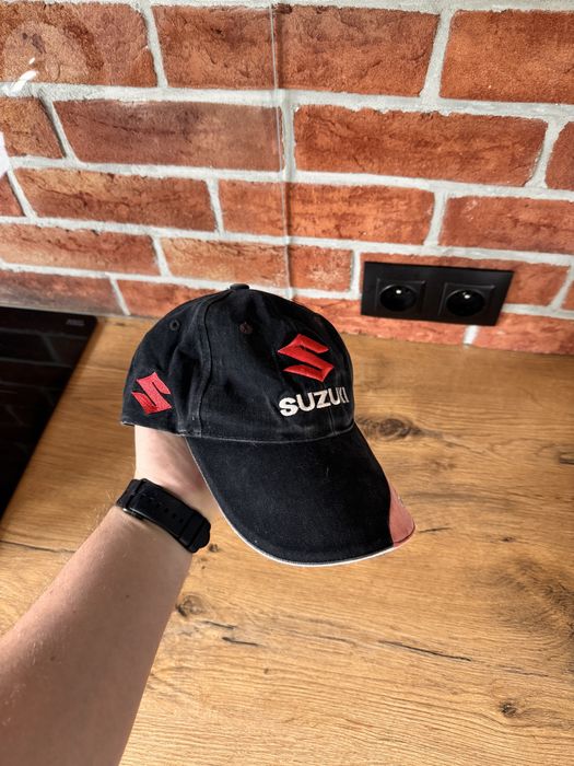 Czapka Suzuki retro