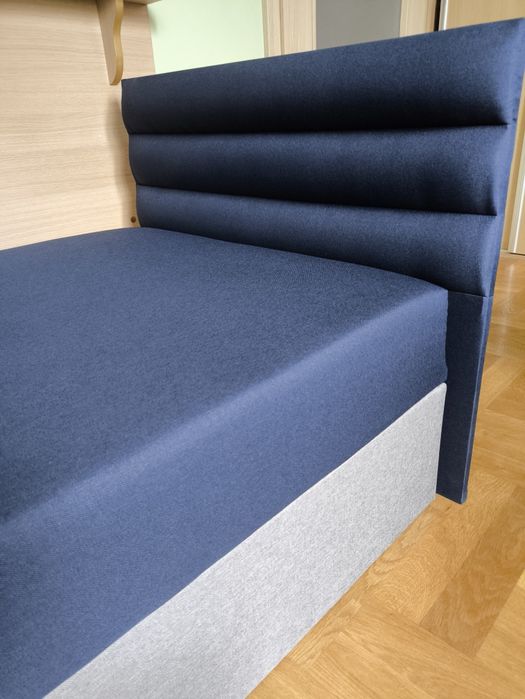 Nowy tapczan jednoosobowy Sara AMK meble + poduszka gratis