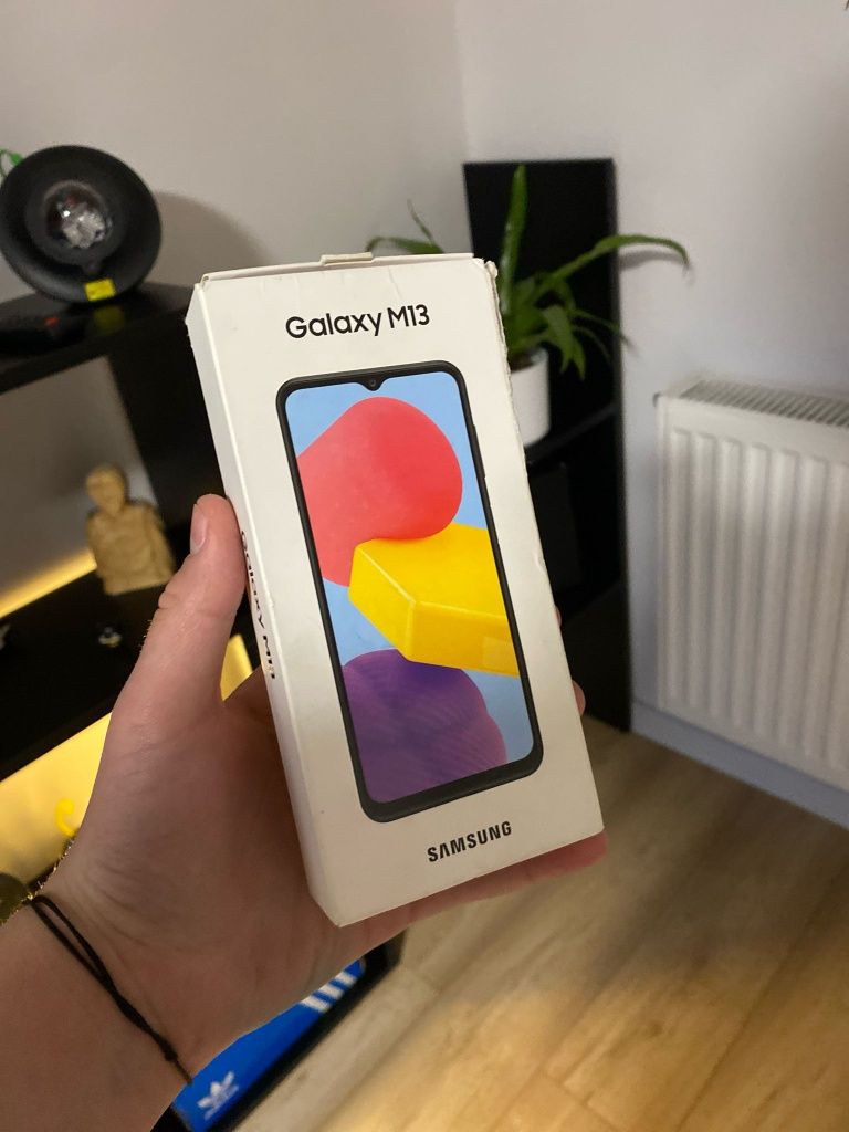 **Samsung Galaxy M13 4/64GB Niebieski**Gwarancja do Października**