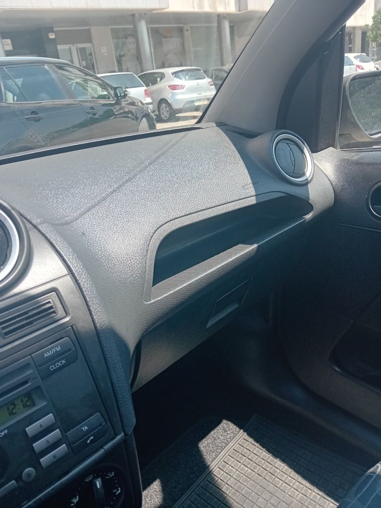 Ford fiesta 1.4 dci