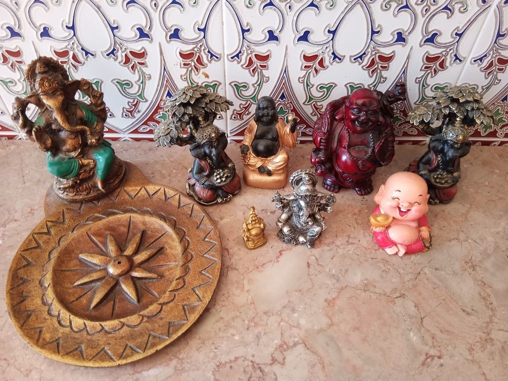 Budas, figuras .