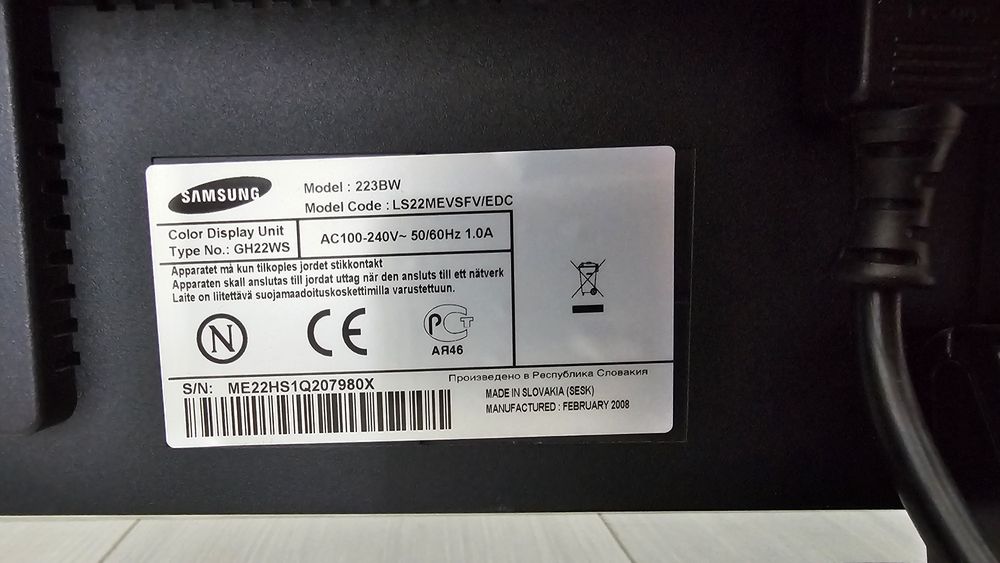Monitor 22 cale Samsung 223BW 22" Stan bardzo dobry + kable