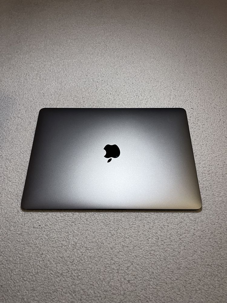 MacBook Air Retina, 13 дюймов, 2019 г.