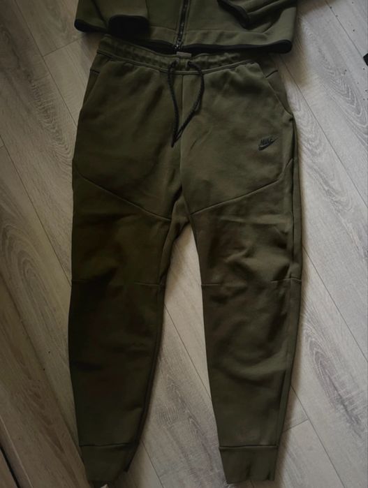 Nike Tech Fleece - Komplet/Set