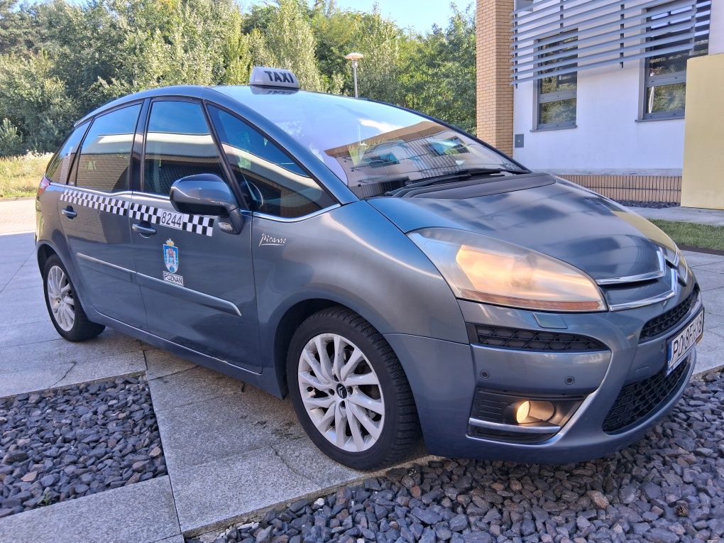 Citroen C4 Picasso 2008 rok 2 l diesel