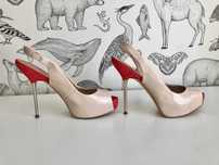 Sapatos de tacão Zara