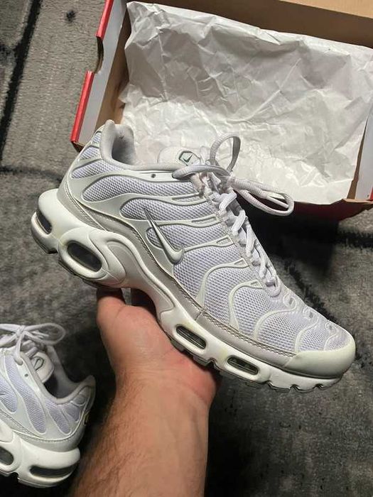 "Buty koszykówki "Nike_Air_Max_Plus_White R.38