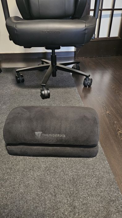 Cadeira Gaming ThunderX3 Core Modern Preta