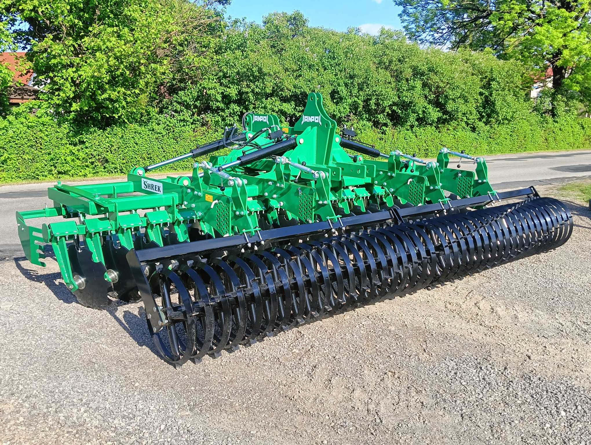 brona talerzowa hydrauliczna JANPOL SHREK 4m 560 talerz daszek 600