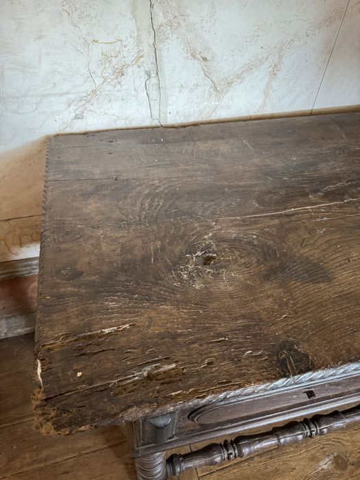 Mesa antiga para restauro