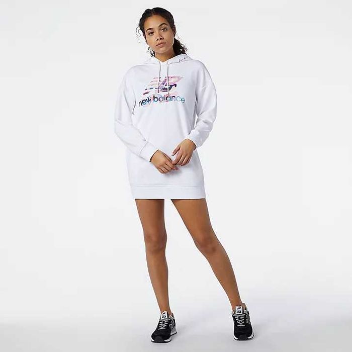 Стильна сукня-толстовка з капюшоном new balance athletics erin loree.