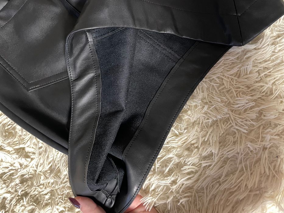 Спідниця з екошкіри