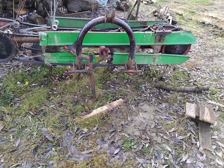 Witam sprzedam  tasmówkę do siana