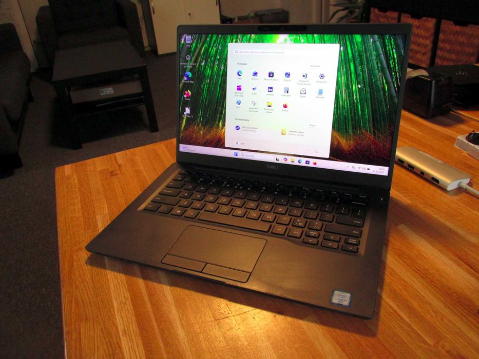 Dell Latitude 7400 14" touch i7 16GB 512GB SSD notebook (78)