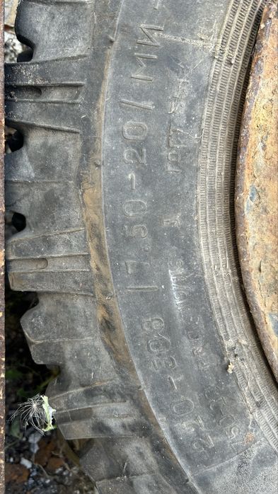 Шини з дисками 7,50 R20 колеса ГАЗ