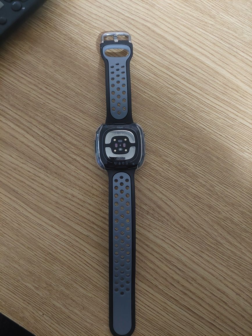 Relógio fitbit sem carregador